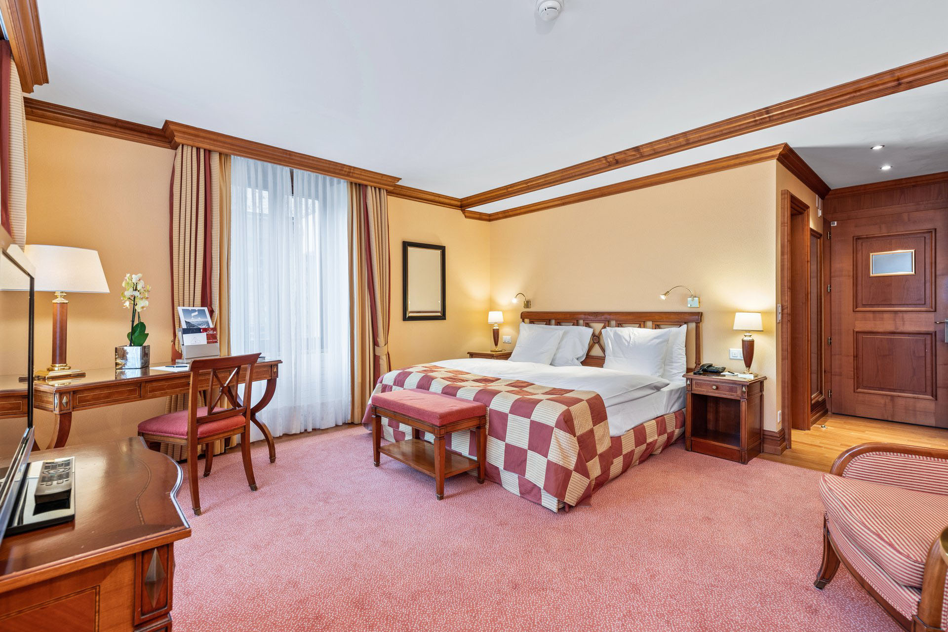 Classic Double Room Large Space- Grand Hotel Zermatterhof