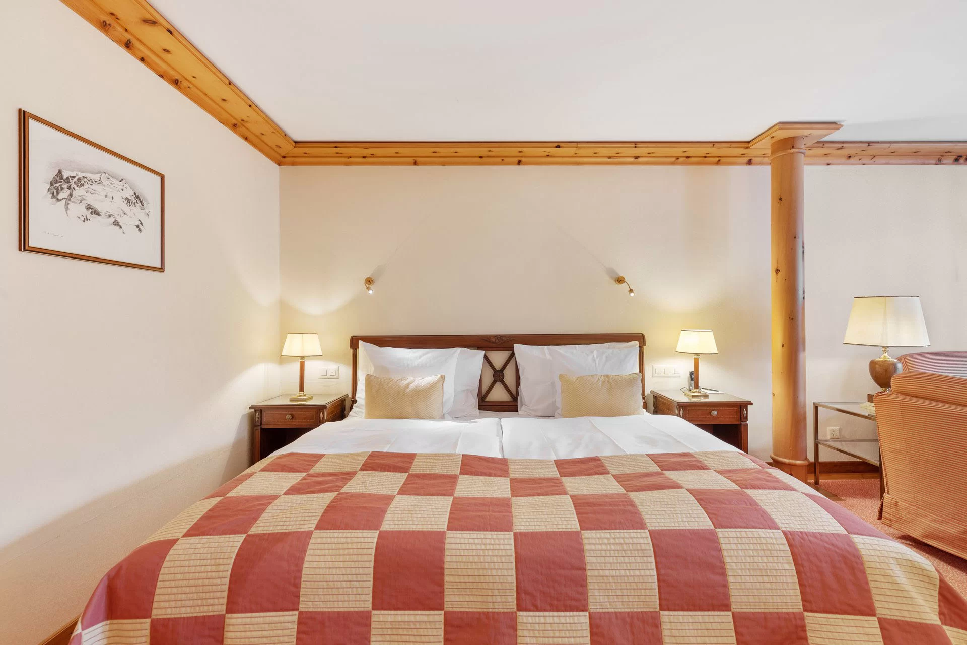 Classic Superior Double Room King Size Bed - Grand Hotel Zermatterhof
