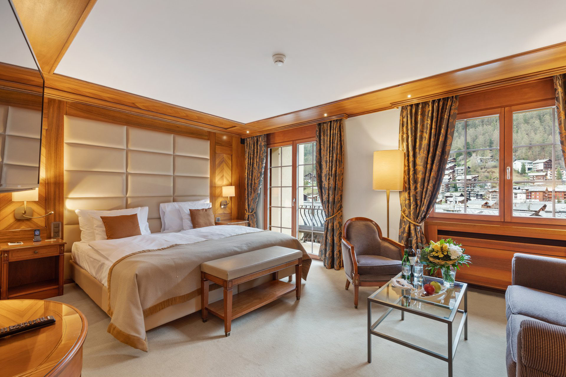 Deluxe Double Room Room Size - Grand Hotel Zermatterhof