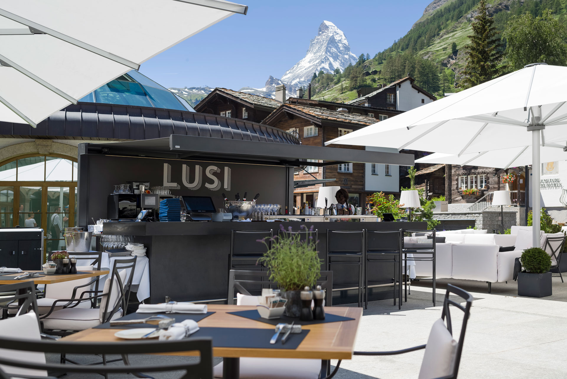 Brasserie Lusi - Zermatt Terrace - Grand Hotel Zermatterhof